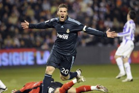 世界杯：球迷护照计划简化签证流程 多国球迷拍手叫好