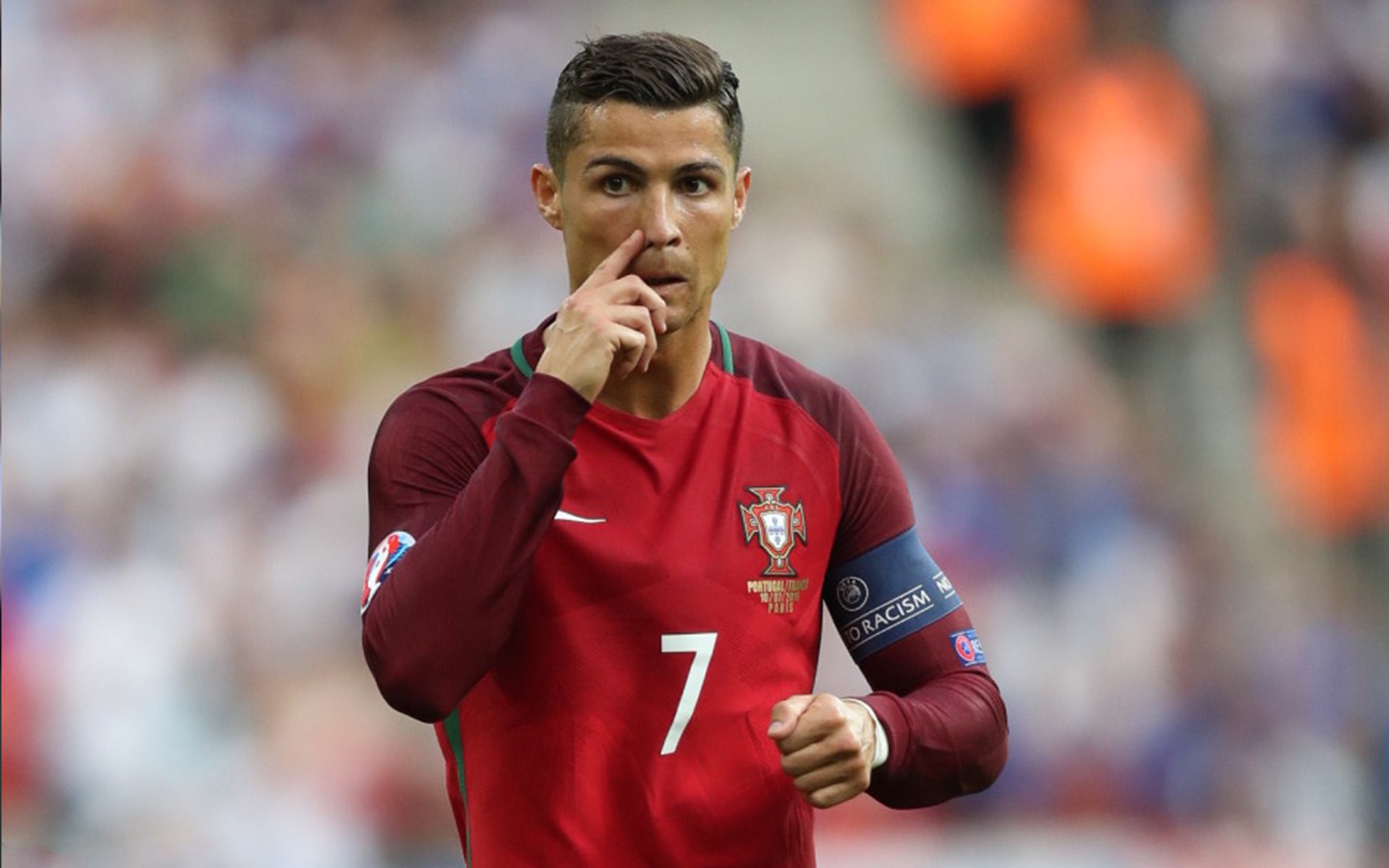 九游娱乐(jiuyou)官方网站-世界杯历史经典：难忘的瞬间串联成传奇，世界杯史话